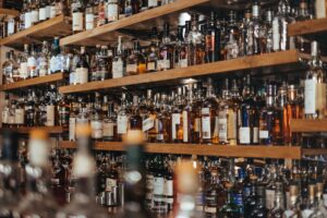 Read more about the article Learn about the drinking age in Canada and how it affects you